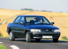 Ford Escort 5 generation, restyling 1  Sedan