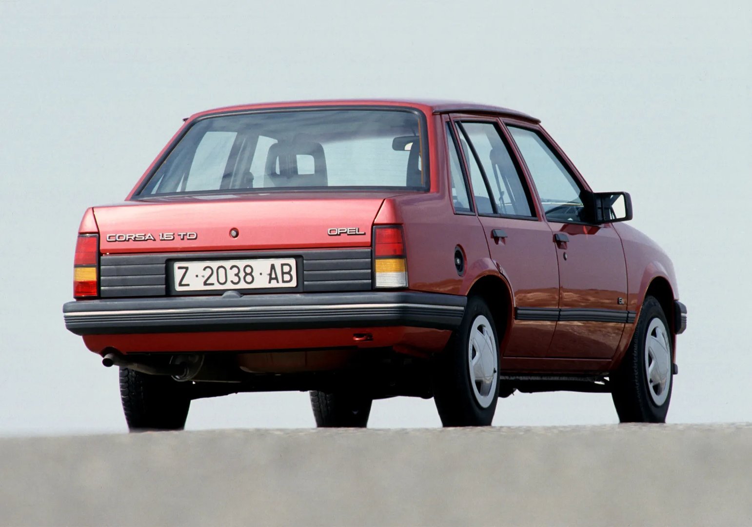Opel_Corsa_1_generation__Sedan__1.jpg