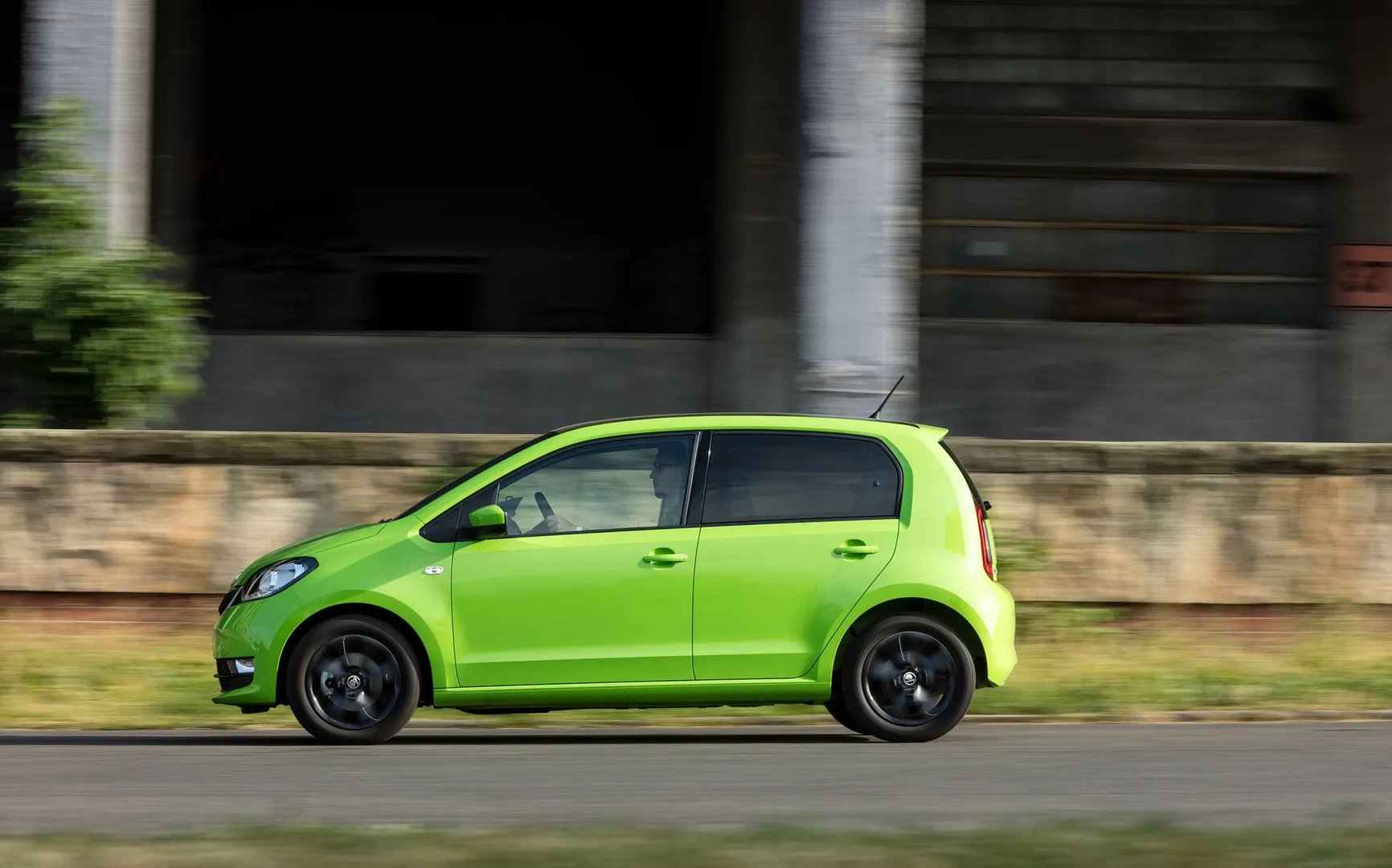 Skoda_Citigo_1_generation_restyling__Mini_5-doors__7.jpg