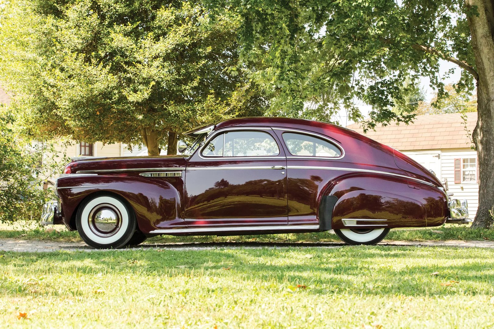Buick_Special_1_generation__Fastback__2.jpg