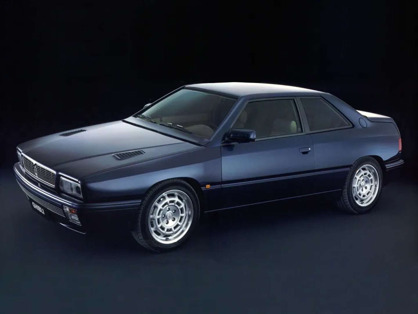 Maserati_Ghibli_2_generation__Coupe__10.jpg