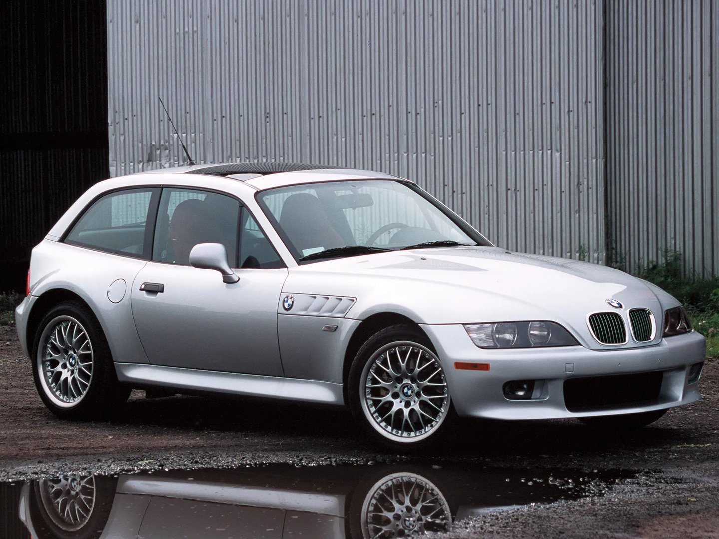 BMW_Z3_1_generation_restyling__Coupe__2.jpg