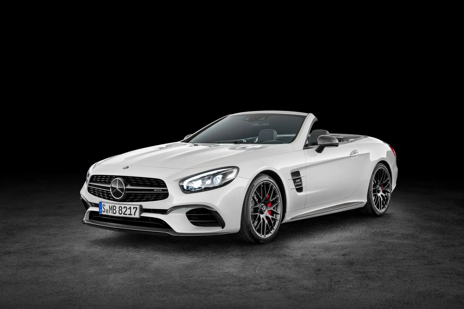 Mercedes_SL-Class_AMG_3_generation_restyling__Roadster__1.jpg