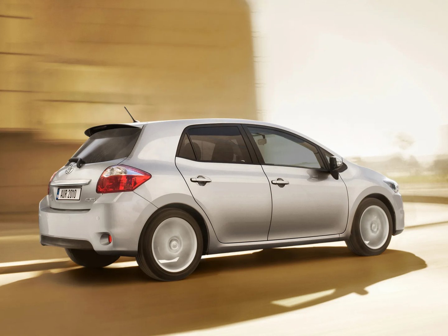 Toyota_Auris_1_generation_restyling__Hatchback_5-door__11.jpg