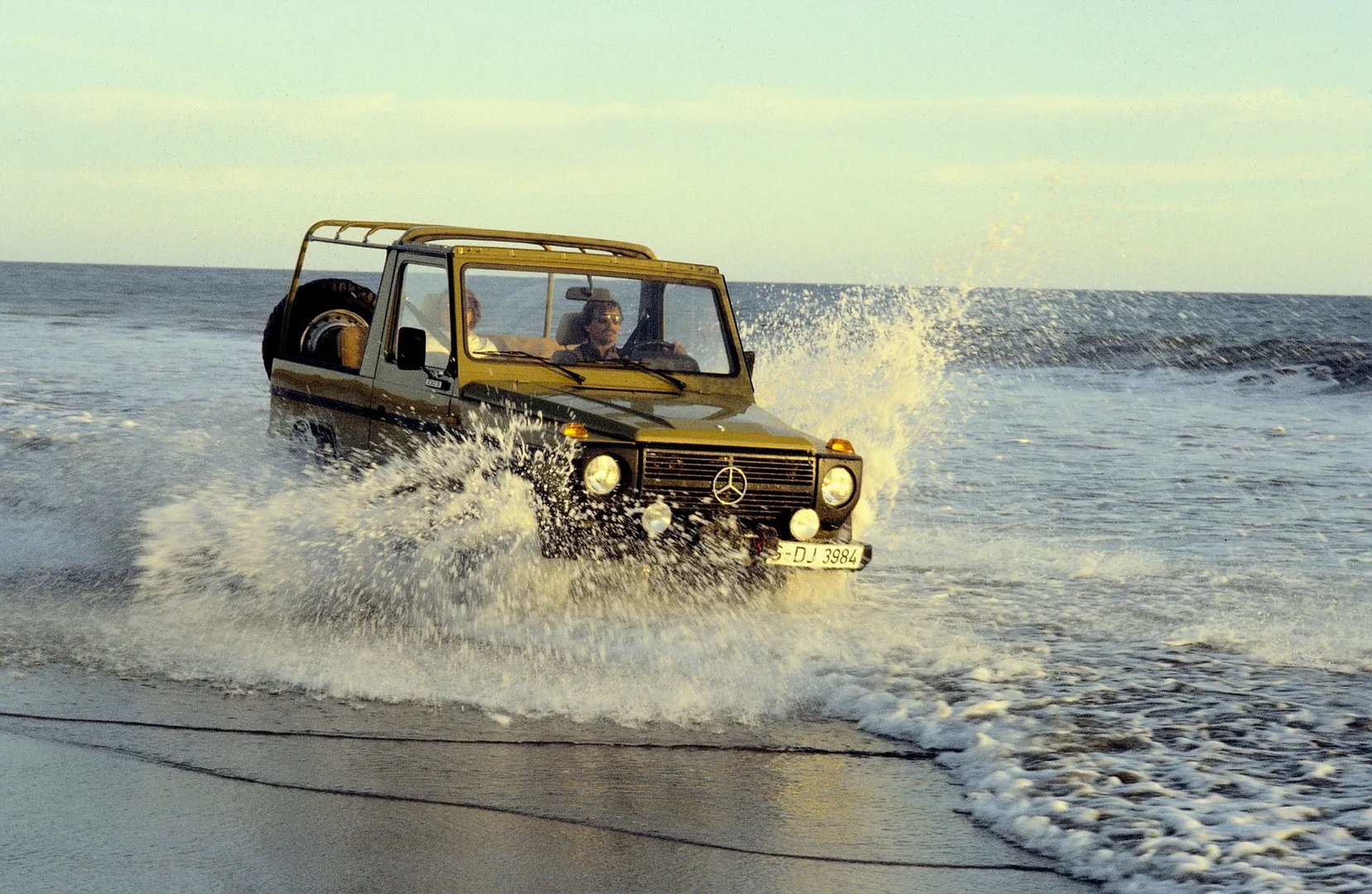 Mercedes_G-Class_1_generation__SUV_cabriolet__8.jpg