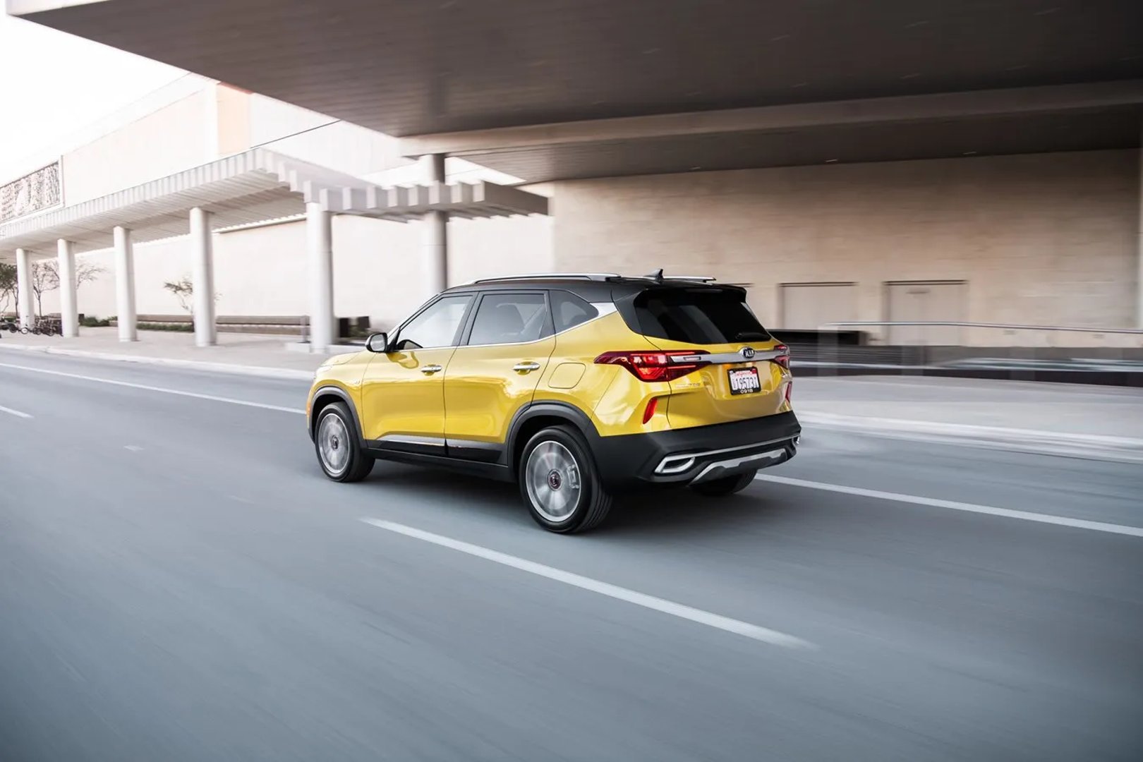 Kia_Seltos_1_generation__SUV_5-doors__1.jpg