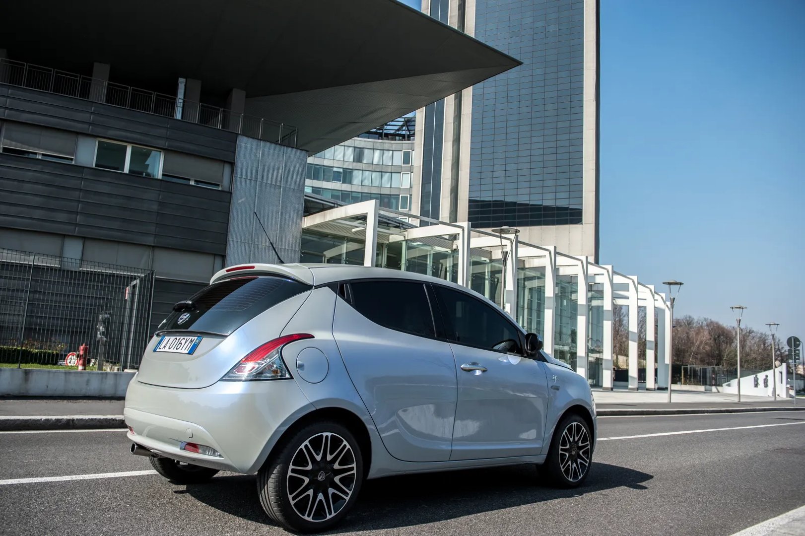 Lancia_Ypsilon_3_generation_restyling__Mini_5-doors__5.jpg