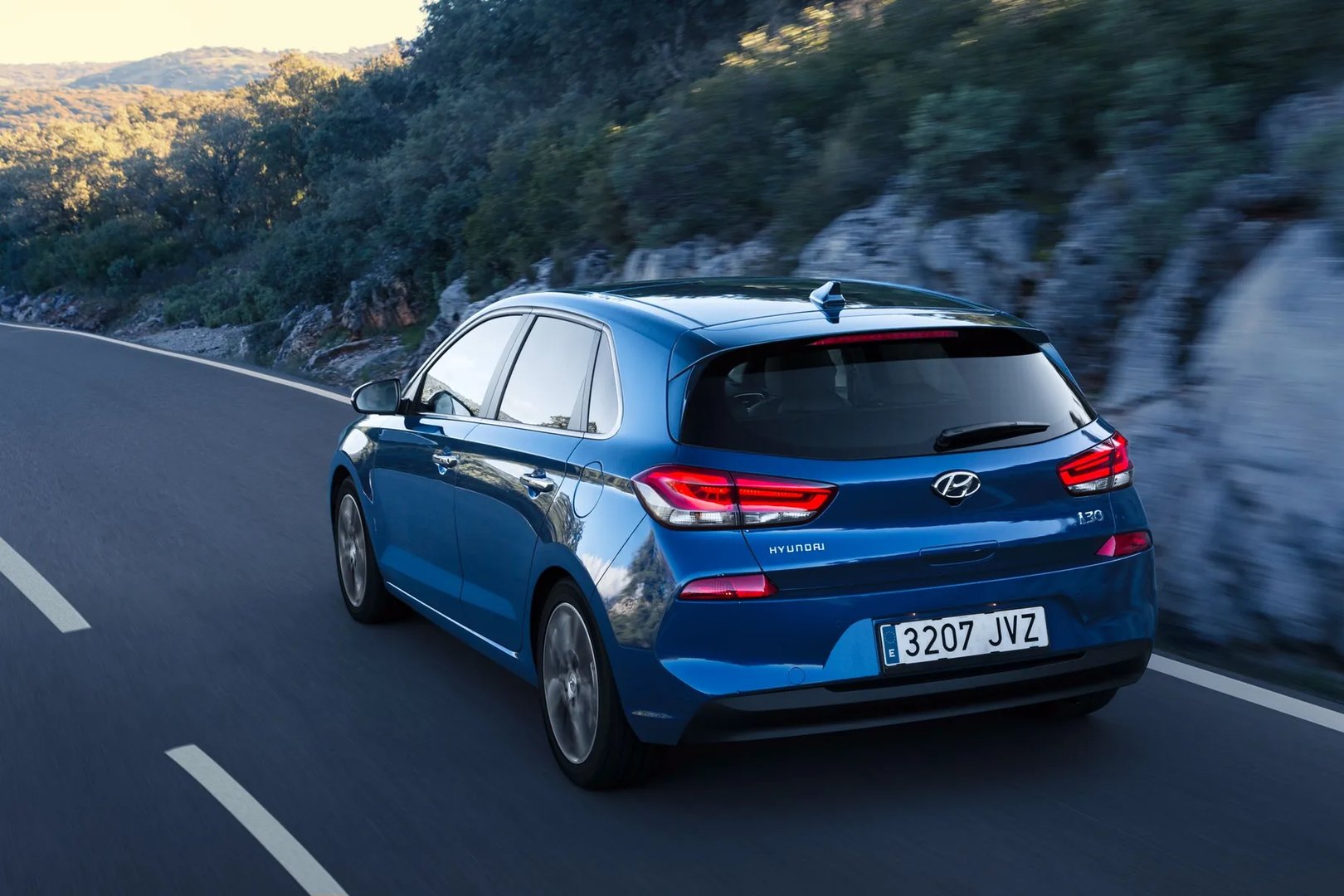 Hyundai_i30_3_generation__Hatchback_5-door__4.jpg