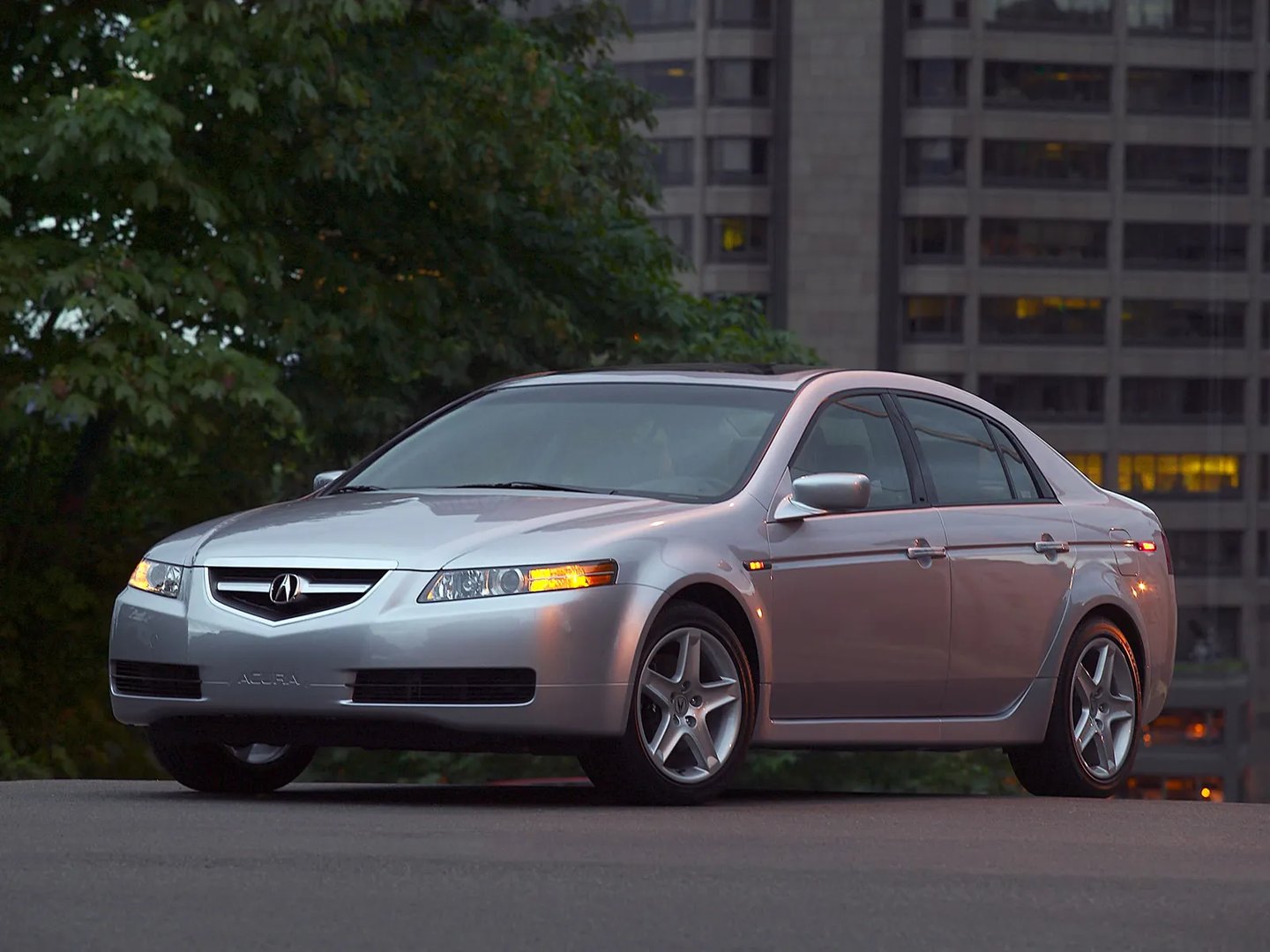 Acura_TL_3_generation__Sedan__8.jpg