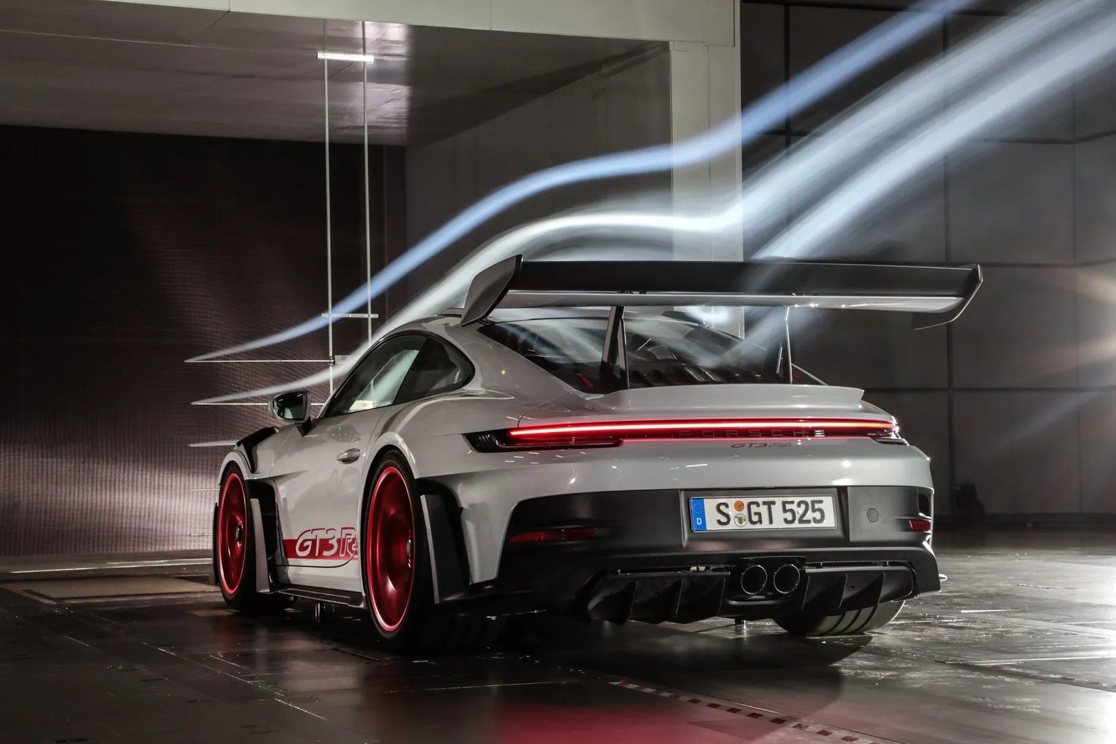 Porsche_911_GT3_RS_1_generation__Coupe__7.jpg