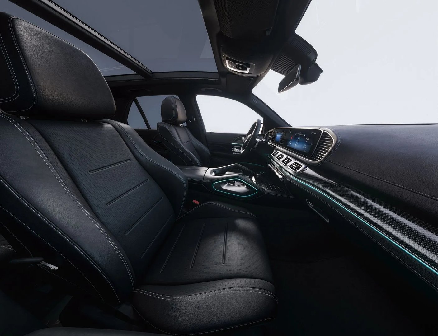 Mercedes_GLE_2_generation_restyling__SUV_5-doors__9.jpg