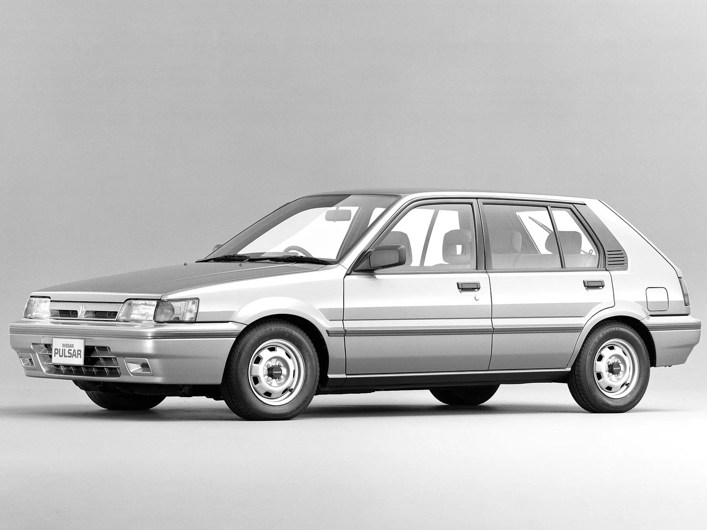 Nissan Pulsar 3 generation  Mini 5-doors