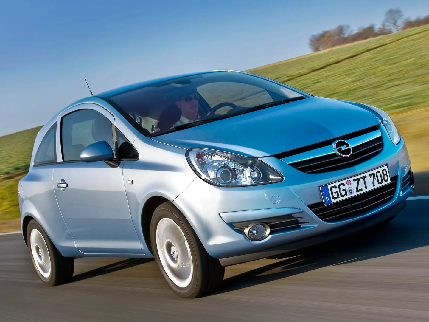 Opel_Corsa_4_generation__Mini_3-doors__4.jpg