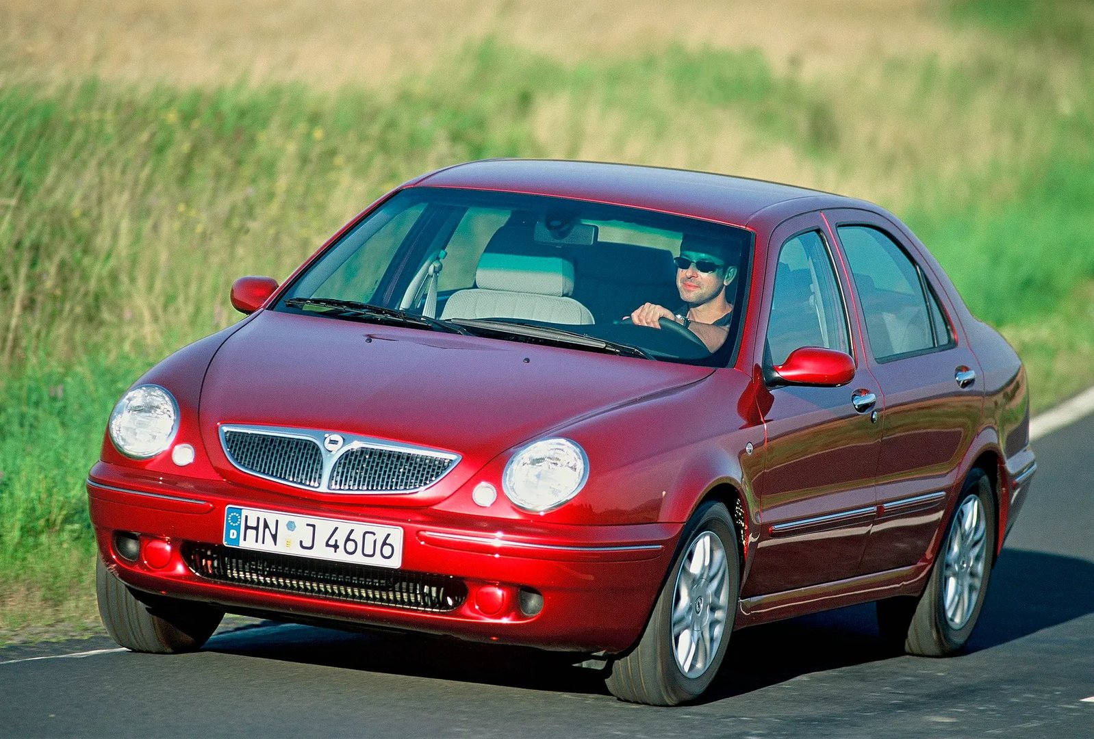 Lancia Lybra 1 generation  Sedan
