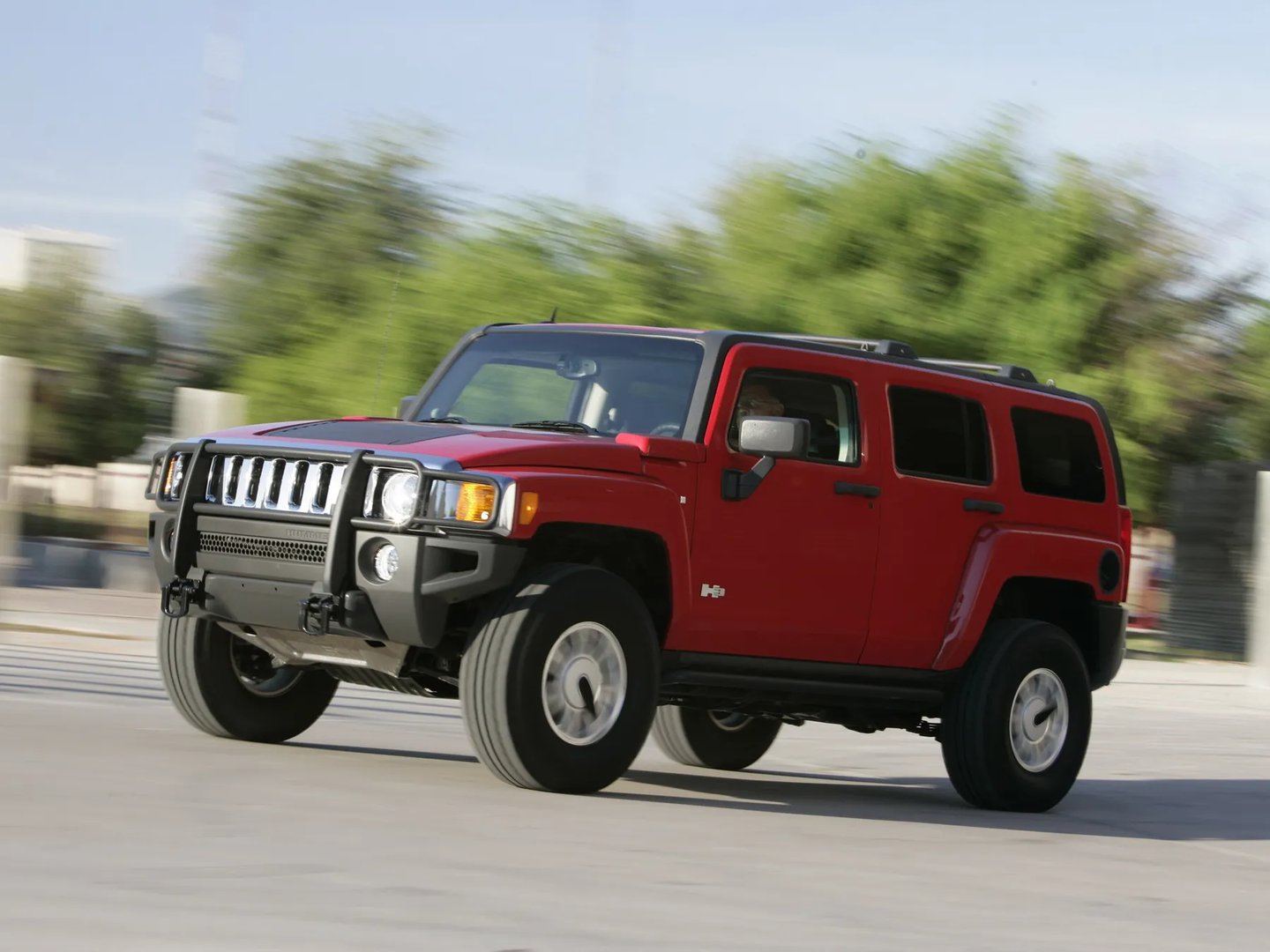 Hummer_H3_1_generation__SUV_5-doors__5.jpg