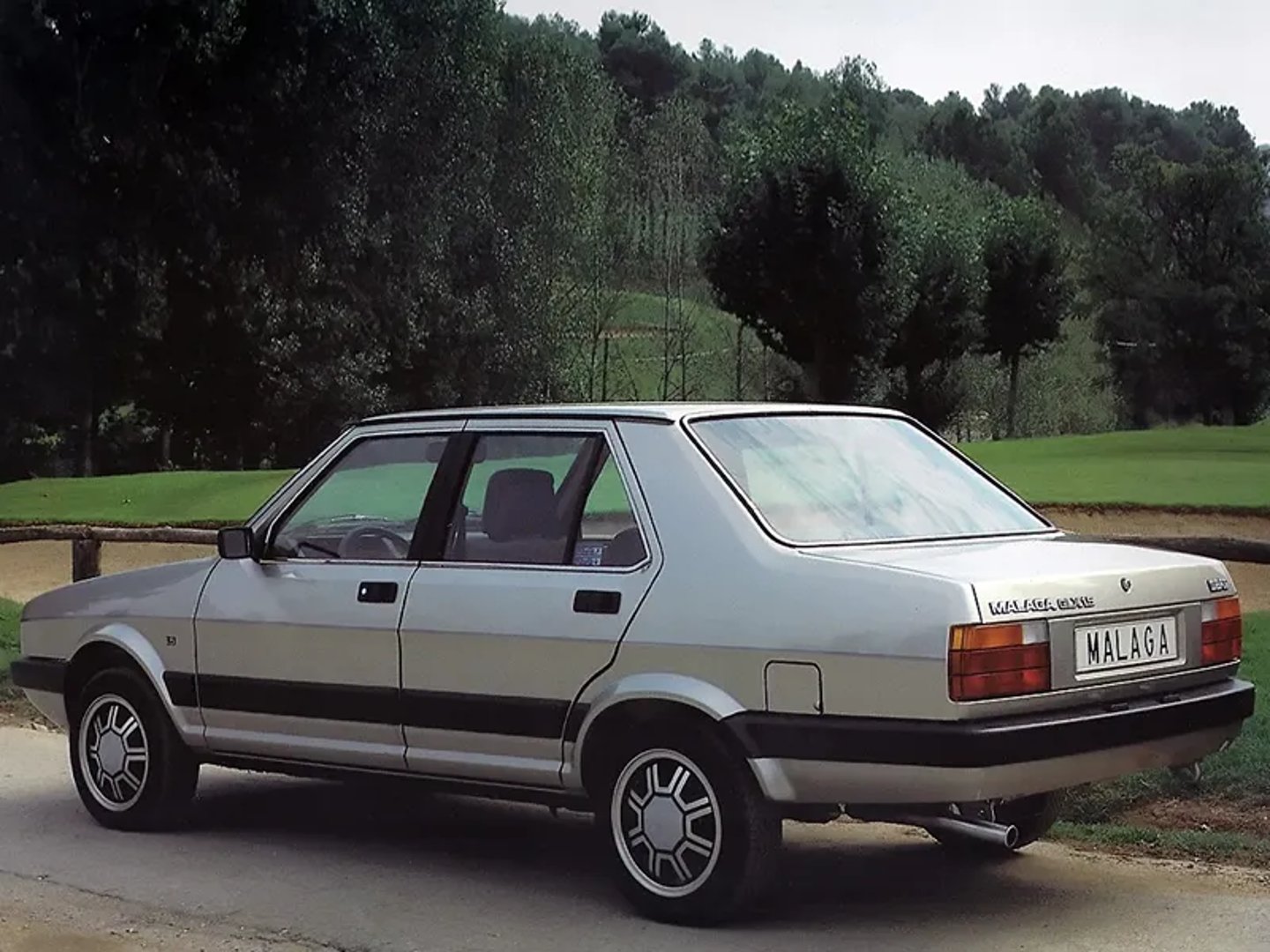 SEAT_Malaga_1_generation__Sedan__2.jpg