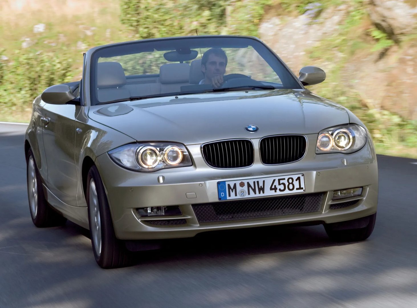 BMW 1 series 1 generation, restyling  Cabrio