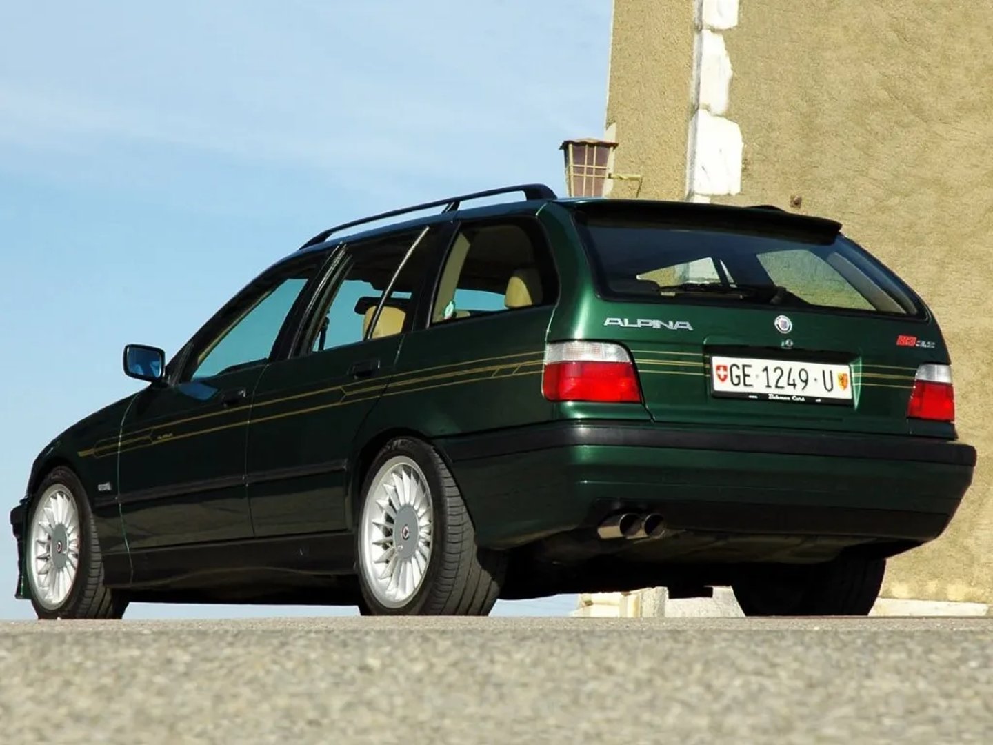 Alpina_B3_2_generation__Estate_5-door__1.jpg
