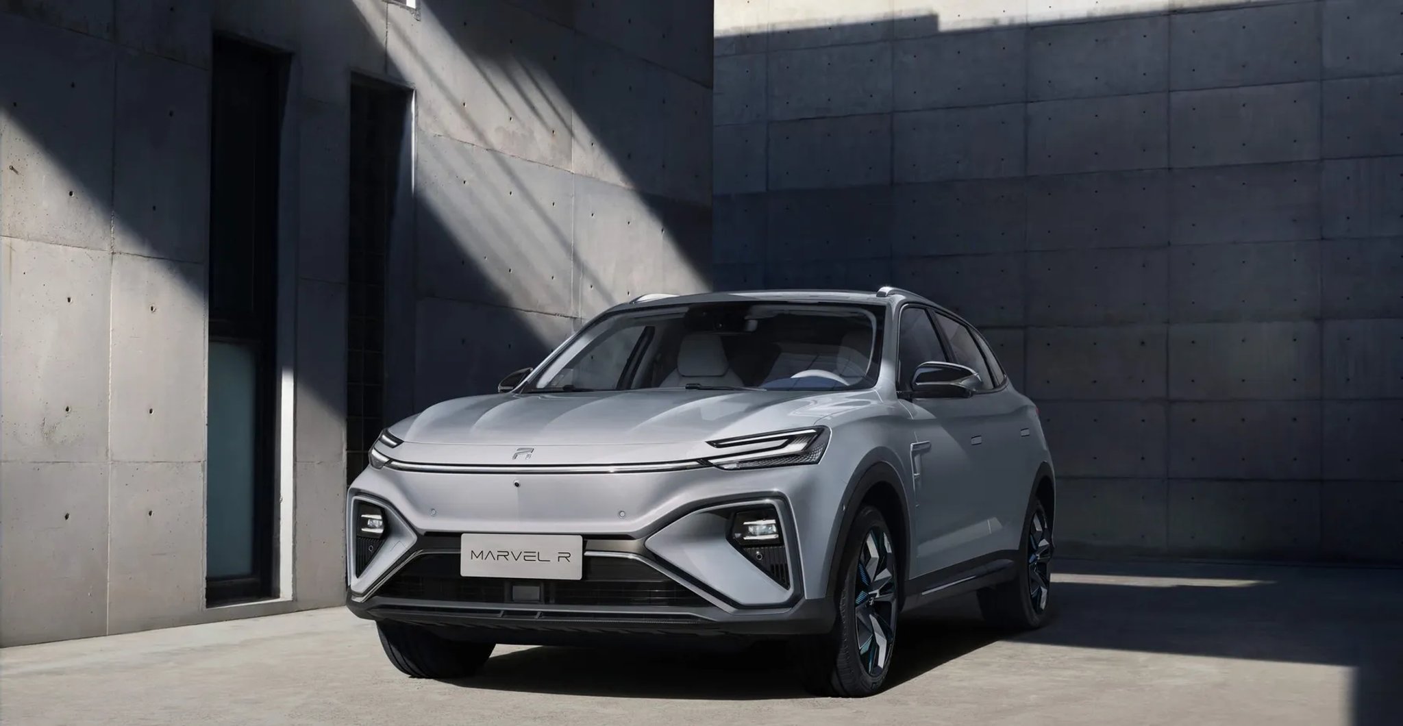 feifan_Marvel_R_1_generation__SUV_5-doors__6.jpg