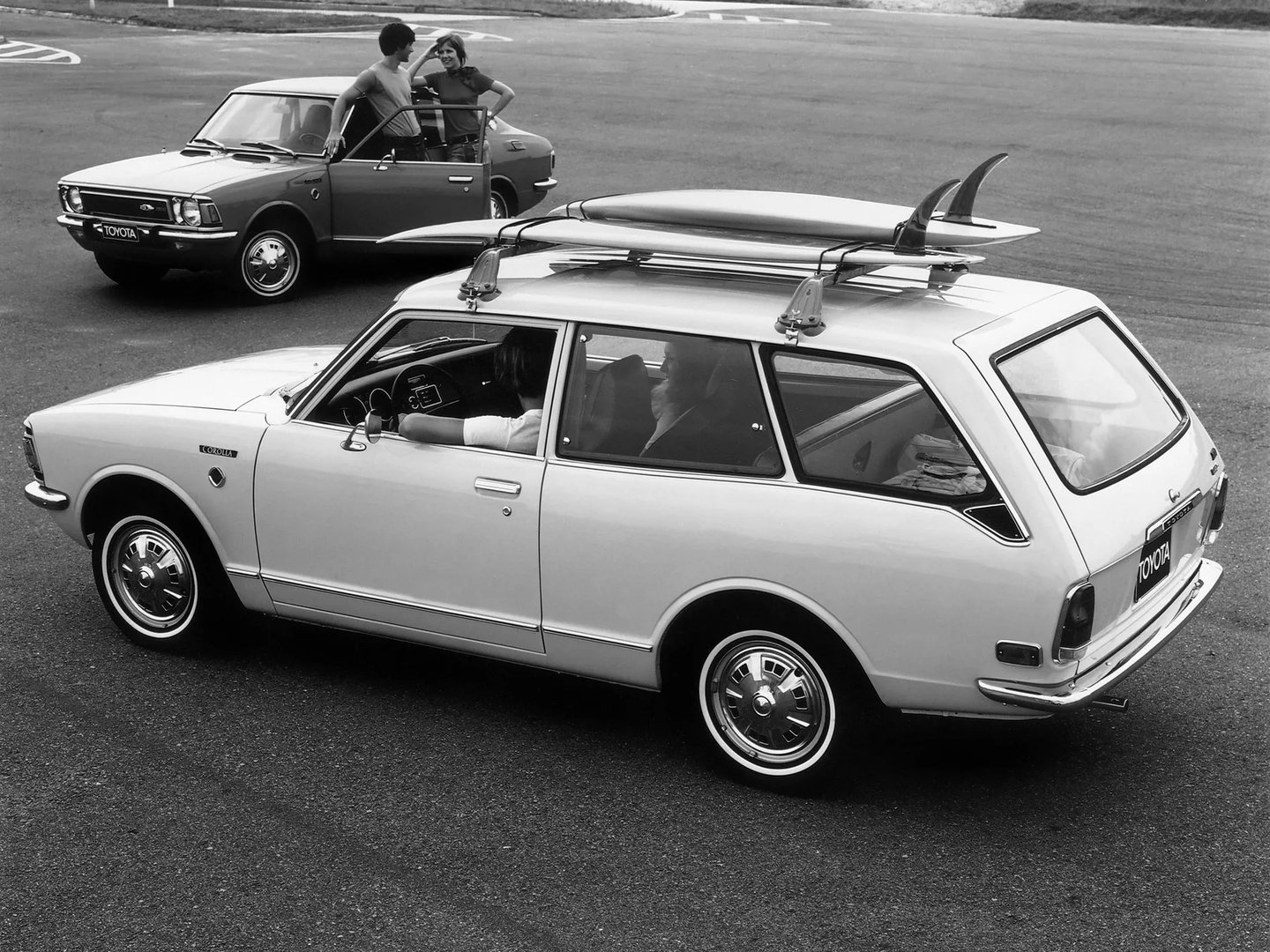 Toyota_Corolla_2_generation__Estate_3-door__1.jpg