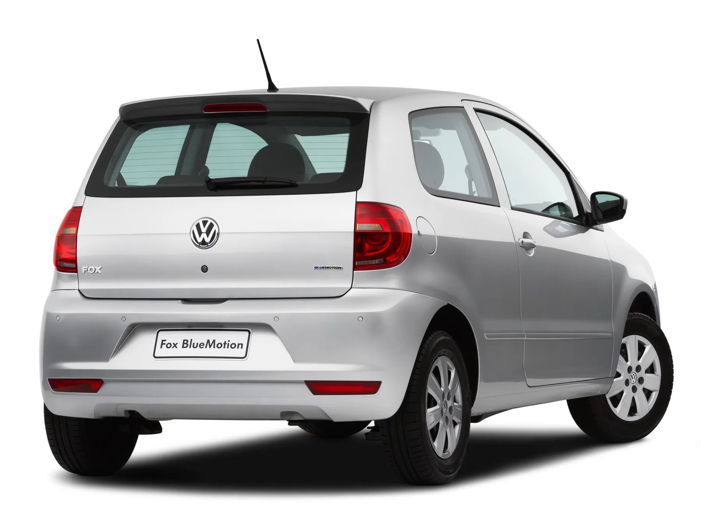 Volkswagen_Fox_1_generation_restyling__Mini_3-doors__1.jpg