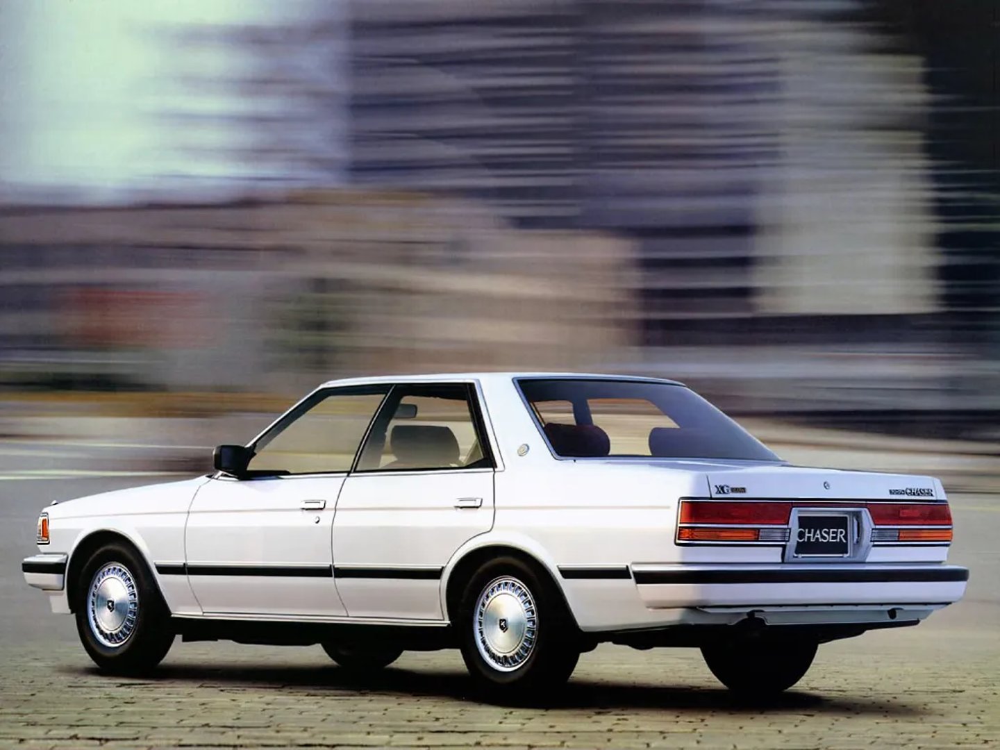 Toyota_Chaser_3_generation__Sedan__2.jpg