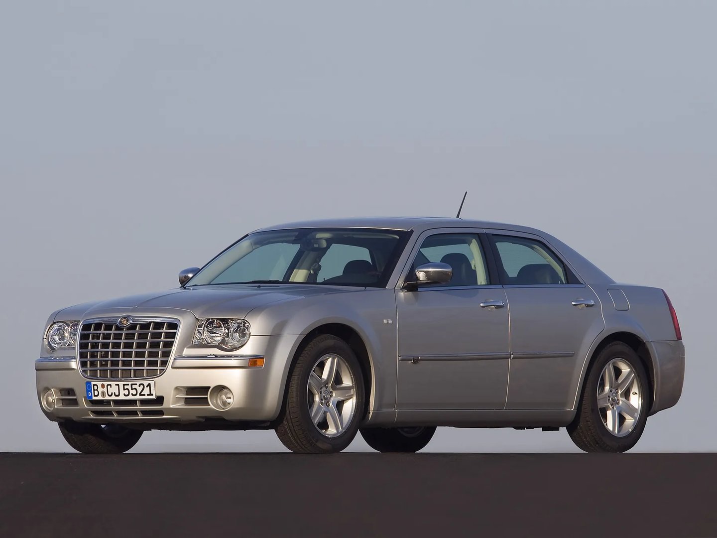 Chrysler 300C 1 generation, restyling 1  Sedan