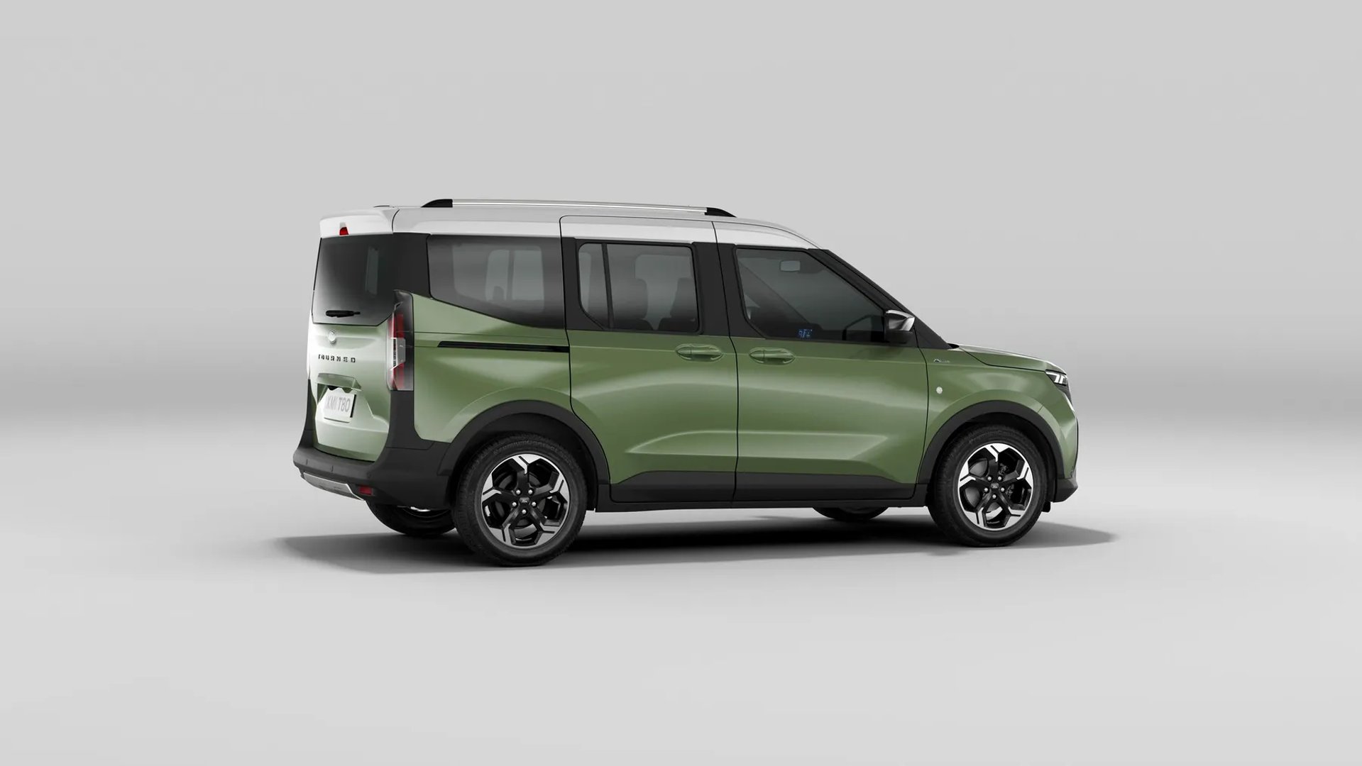 Ford_Tourneo_Courier_2_generation__Compact_Van__1.jpg
