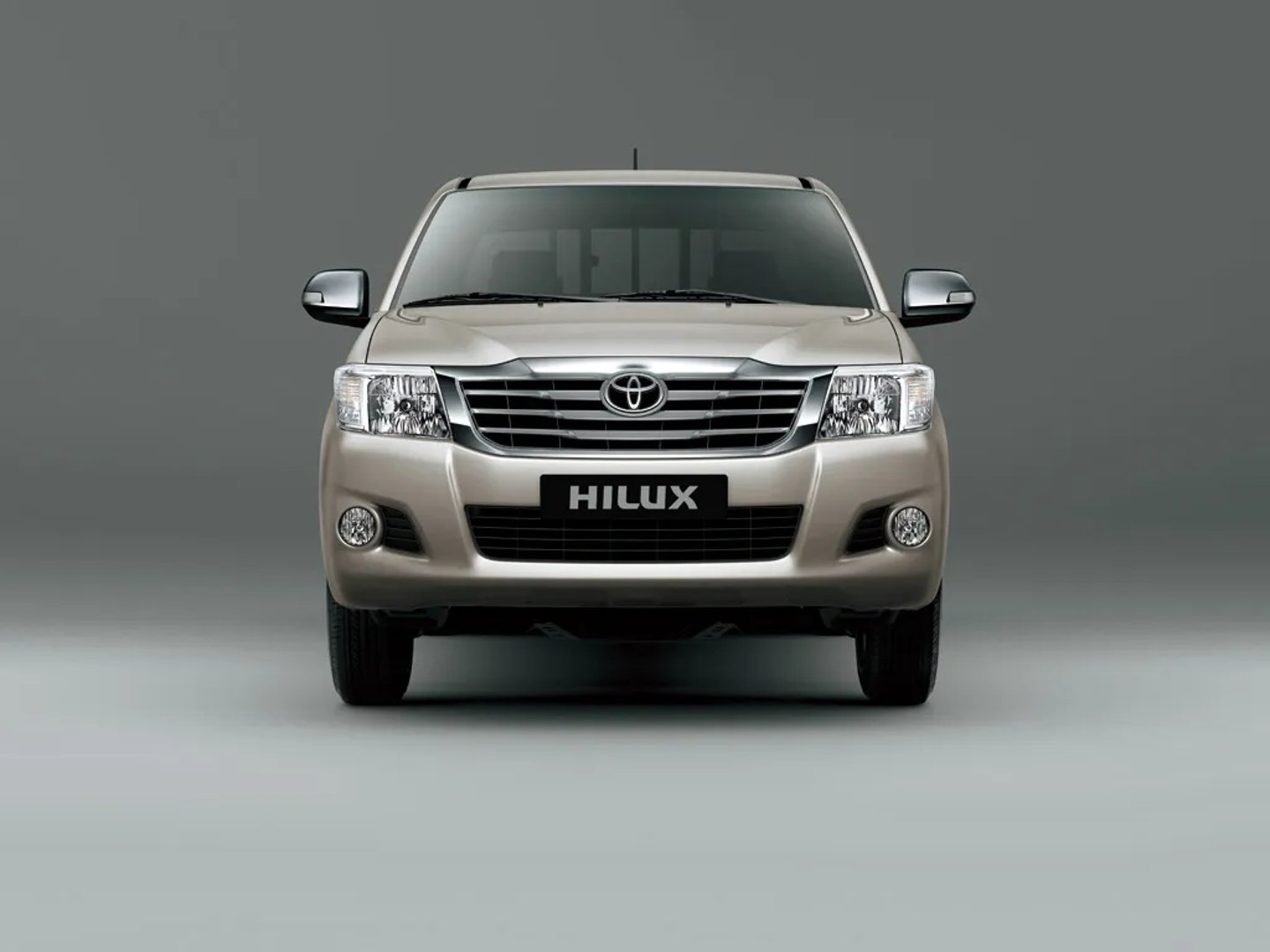 Toyota_Hilux_7_generation_restyling_2__Pickup_double-cab__2.jpg