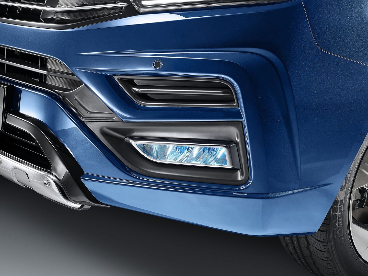 ssangyong_Korando_Turismo_1_generation_restyling__Minivan__13.jpg