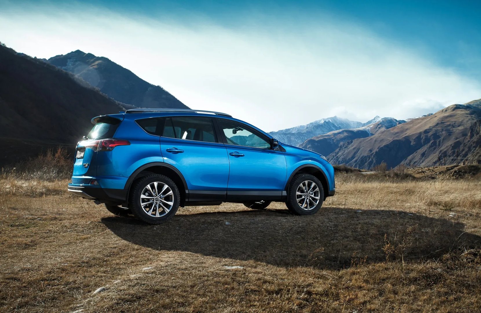 Toyota_RAV4_4_generation_restyling__SUV_5-doors__9.jpg