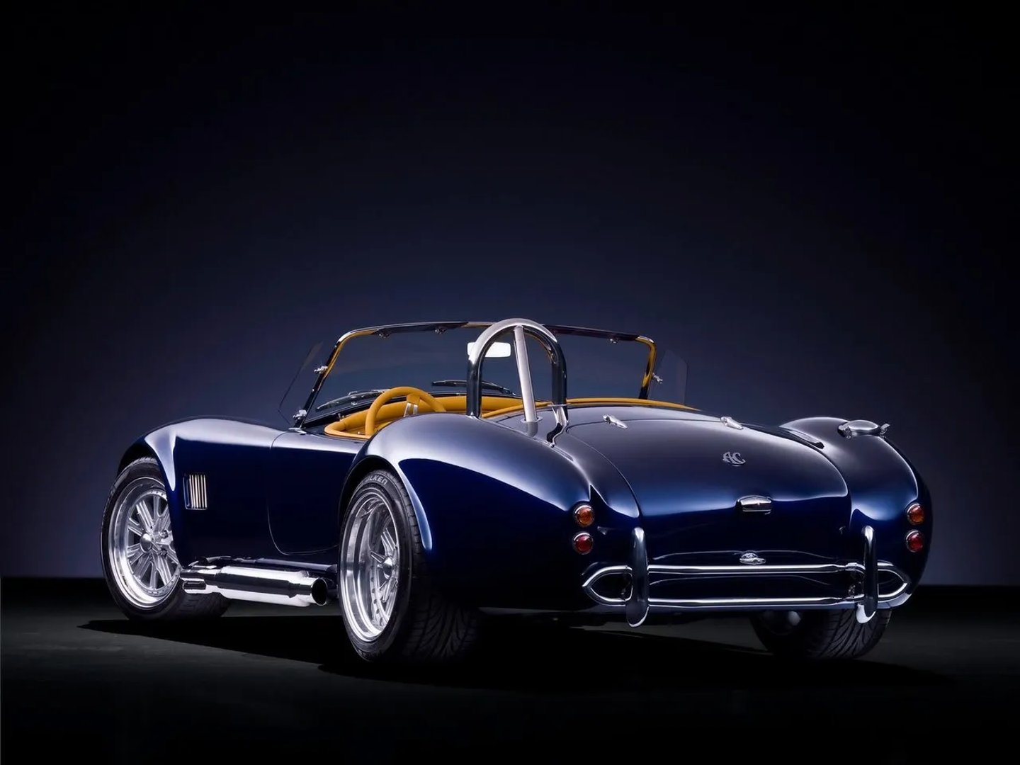 AC_Cobra_6_generation__Roadster__1.jpg