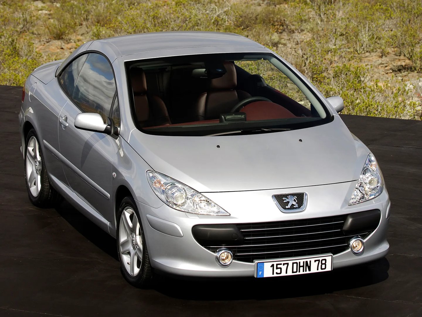 Peugeot_307_1_generation_restyling__Cabrio__4.jpg