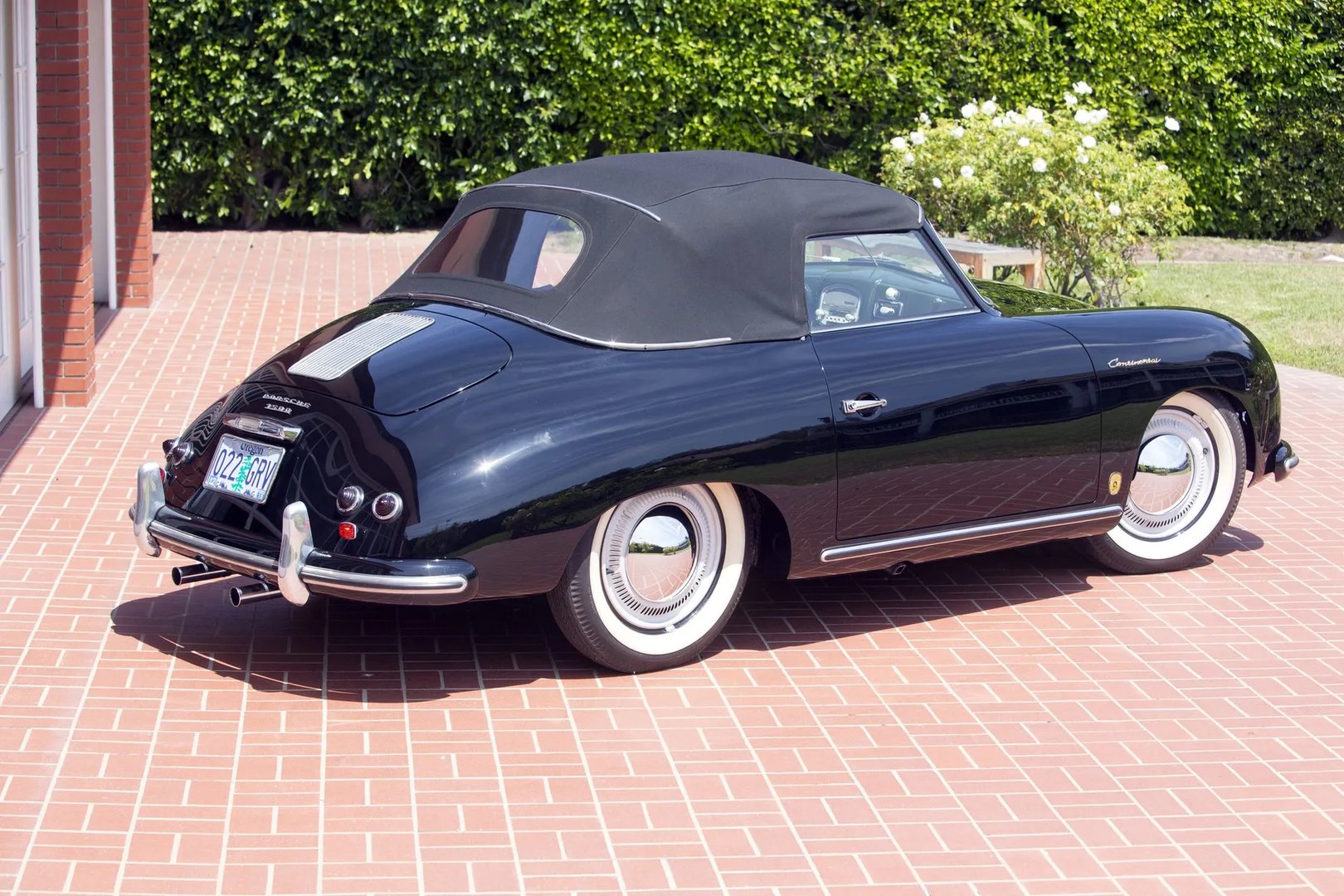 Porsche_356_1_generation__Cabrio__12.jpg