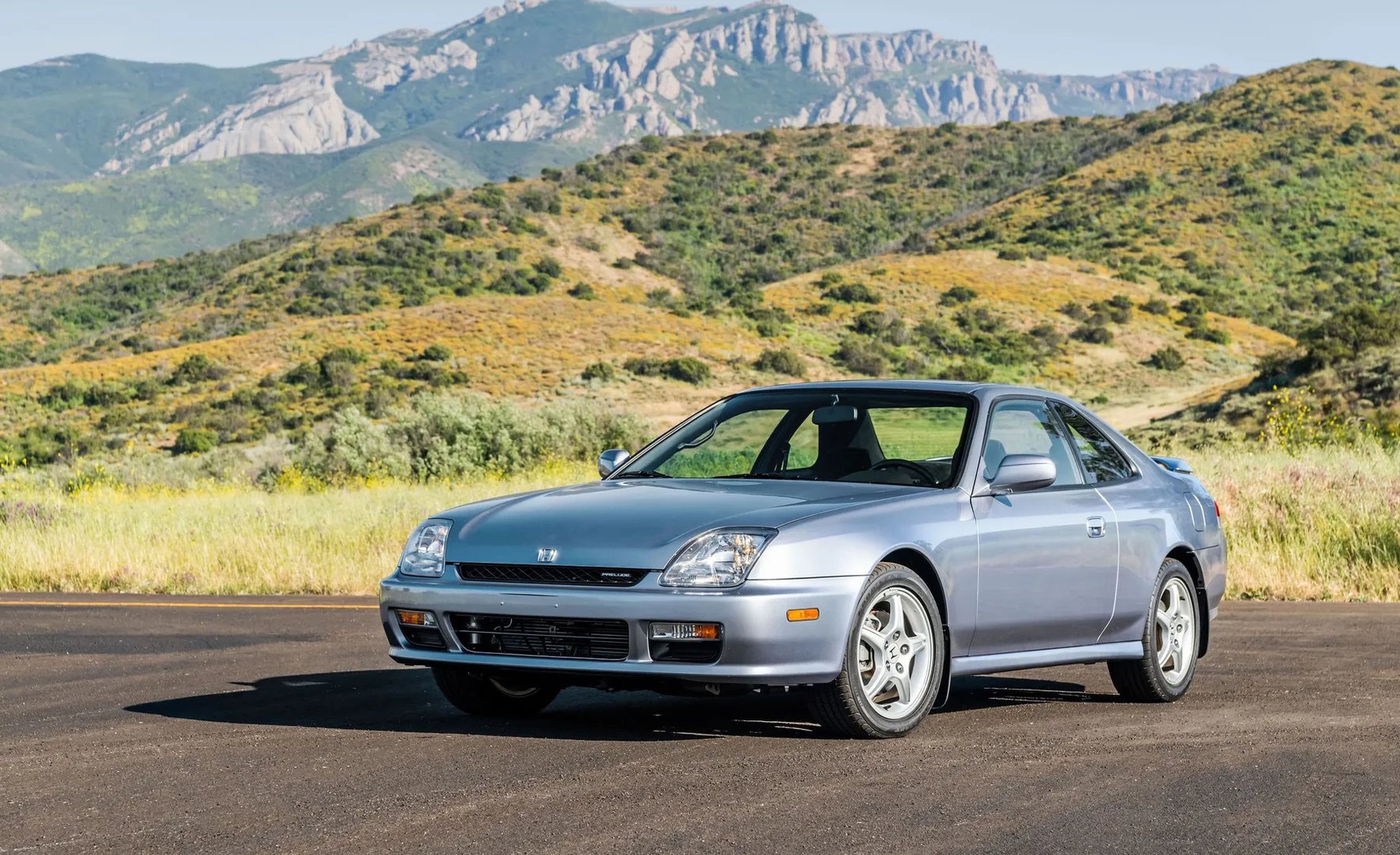 Honda_Prelude_5_generation__Coupe__3.jpg