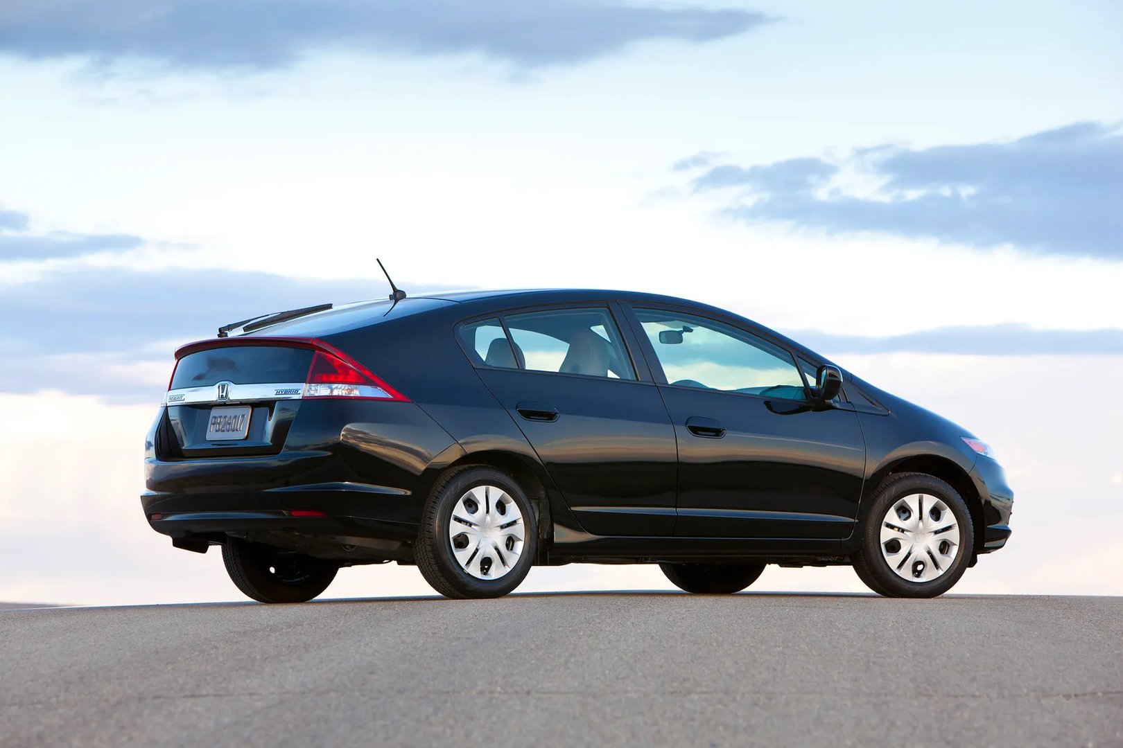 Honda_Insight_2_generation_restyling__Hatchback_5-door__12.jpg