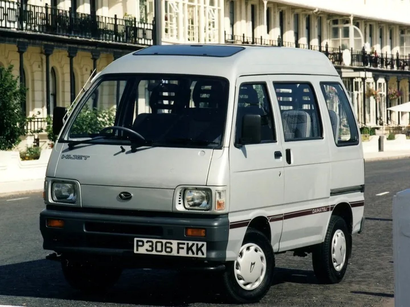 Daihatsu_Hijet_8_generation__Microvan__3.jpg