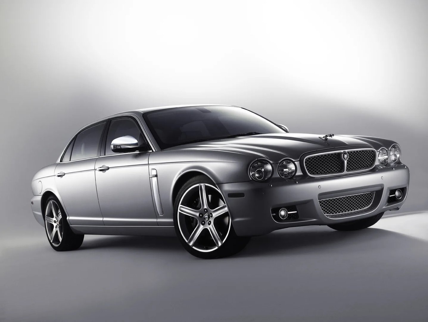 3 generation, restyling 