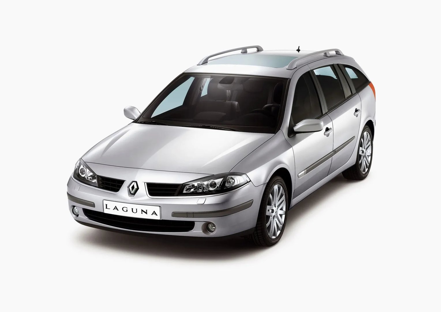 Renault_Laguna_2_generation_restyling__Estate_5-door__2.jpg