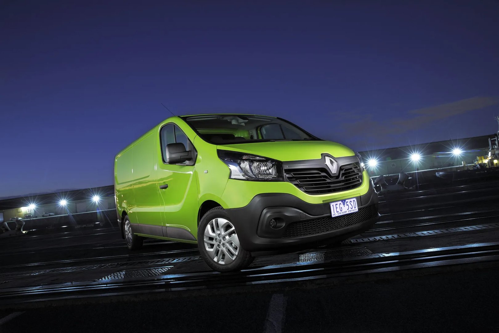 Renault_Trafic_3_generation__Van_Long__5.jpg