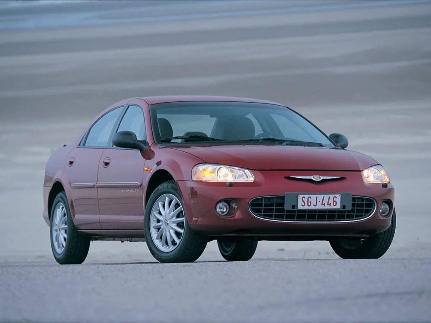 Chrysler_Sebring_2_generation__Sedan__5.jpg