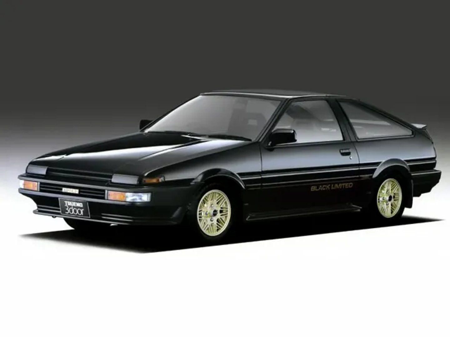 Toyota_Sprinter_Trueno_3_generation__Coupe__1.jpg