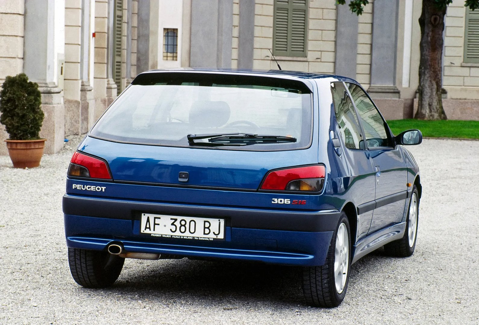 Peugeot_306_1_generation__Mini_3-doors__6.jpg