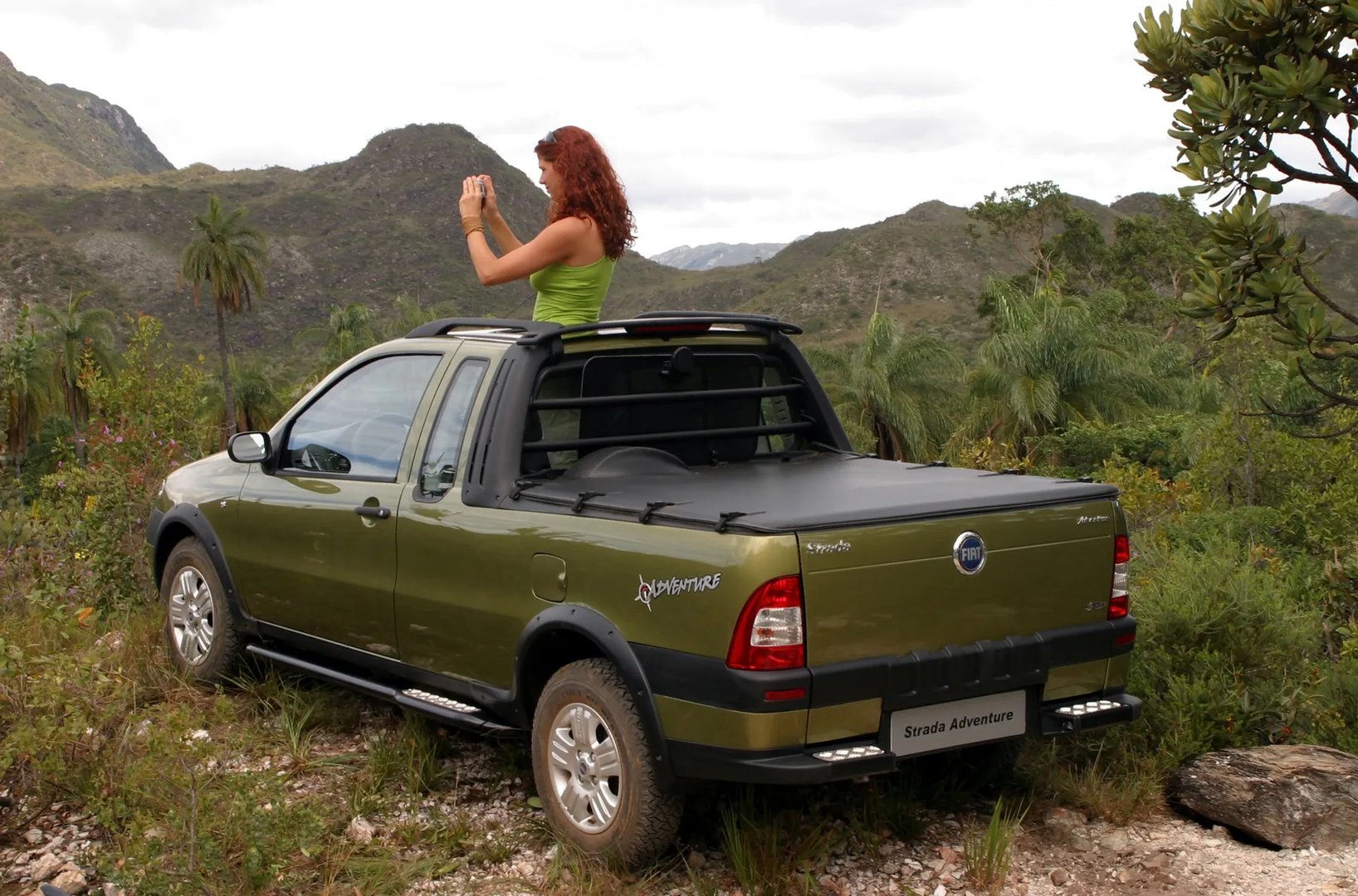 Fiat_Strada_1_generation_restyling_2__Pickup_single-cab__3.jpg