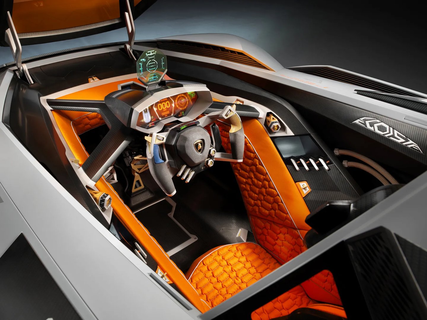 Lamborghini_Egoista_1_generation__Coupe__8.jpg