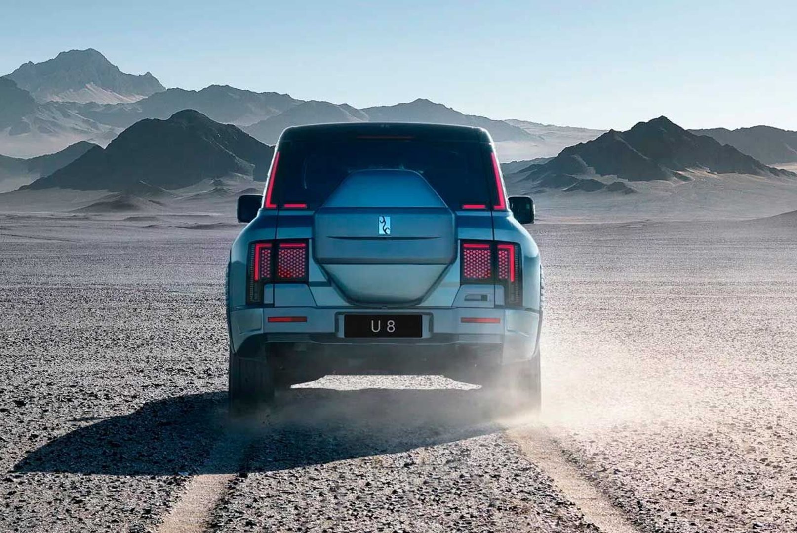 yangwang_U8_1_generation__SUV_5-doors__6.jpg
