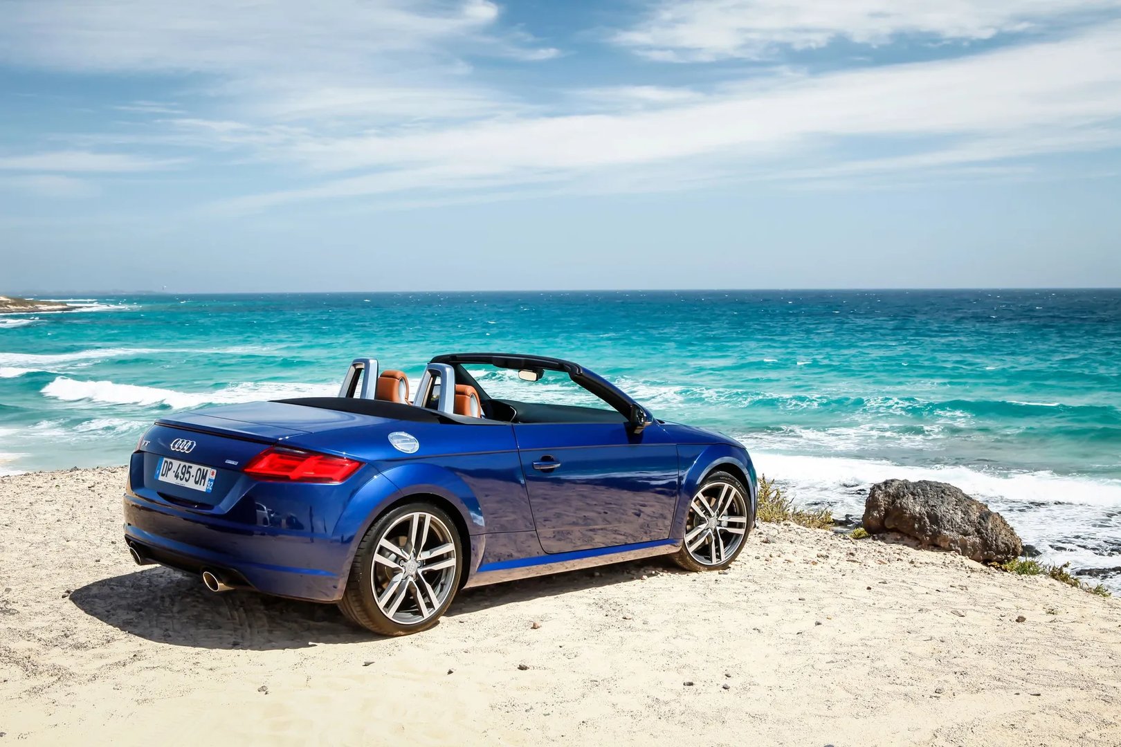 Audi_TT_3_generation__Roadster__13.jpg