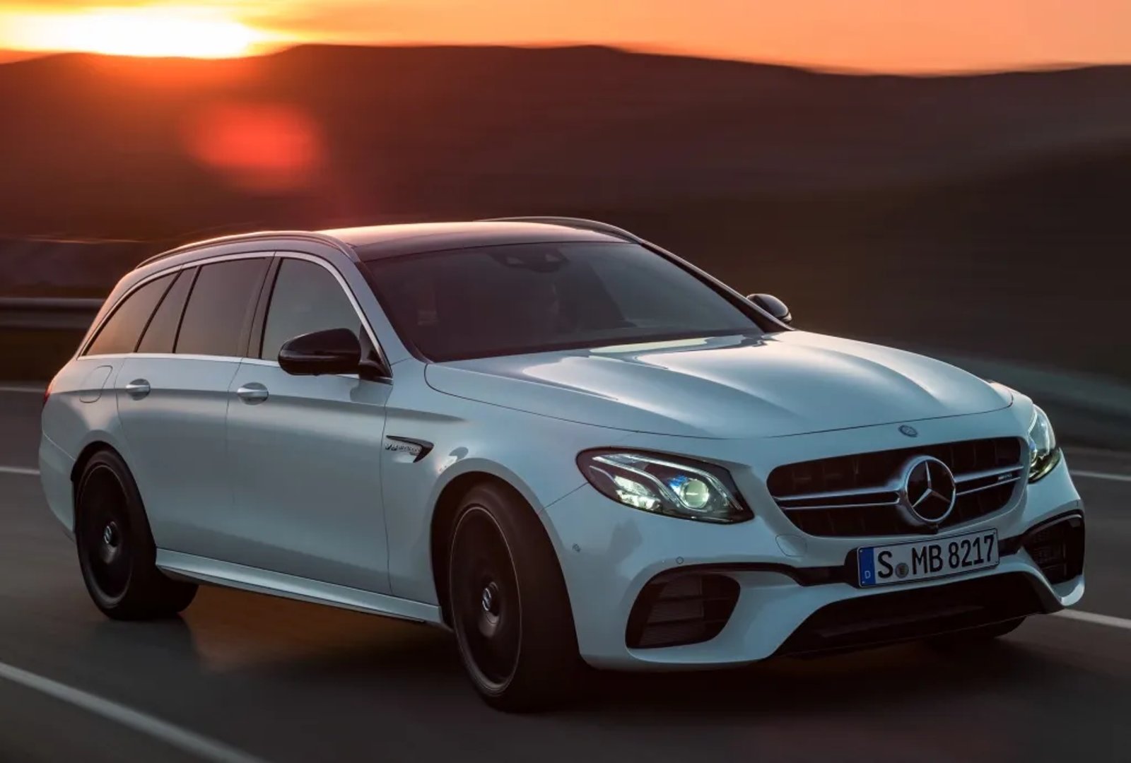 Mercedes_E-Class_AMG_5_generation__Estate_5-door__9.jpg