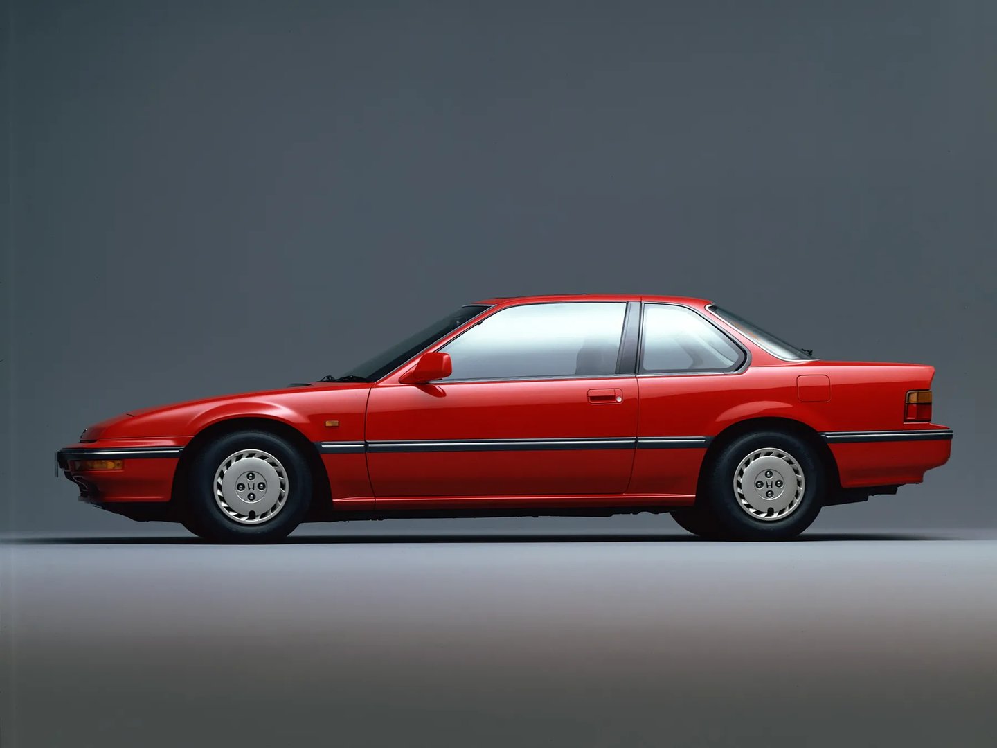 Honda_Prelude_3_generation__Coupe__2.jpg