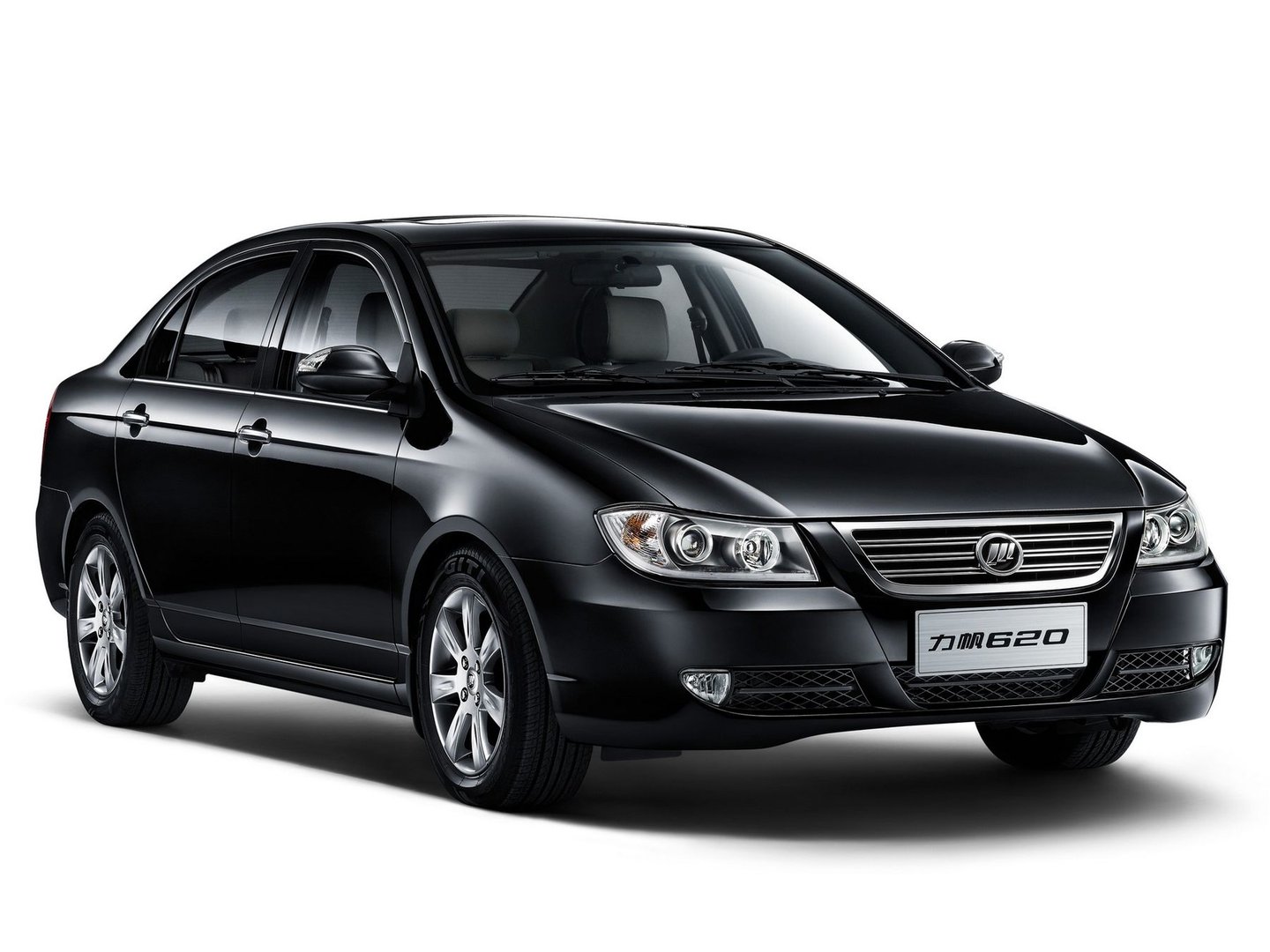 620  Sedan 